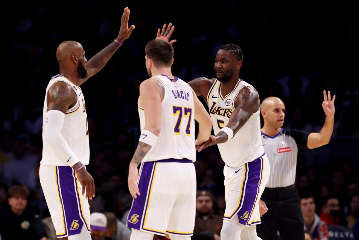 NBA Roundup: Bulls roll, Rockets hold off Pelicans as Monday NBA action delivers statement wins