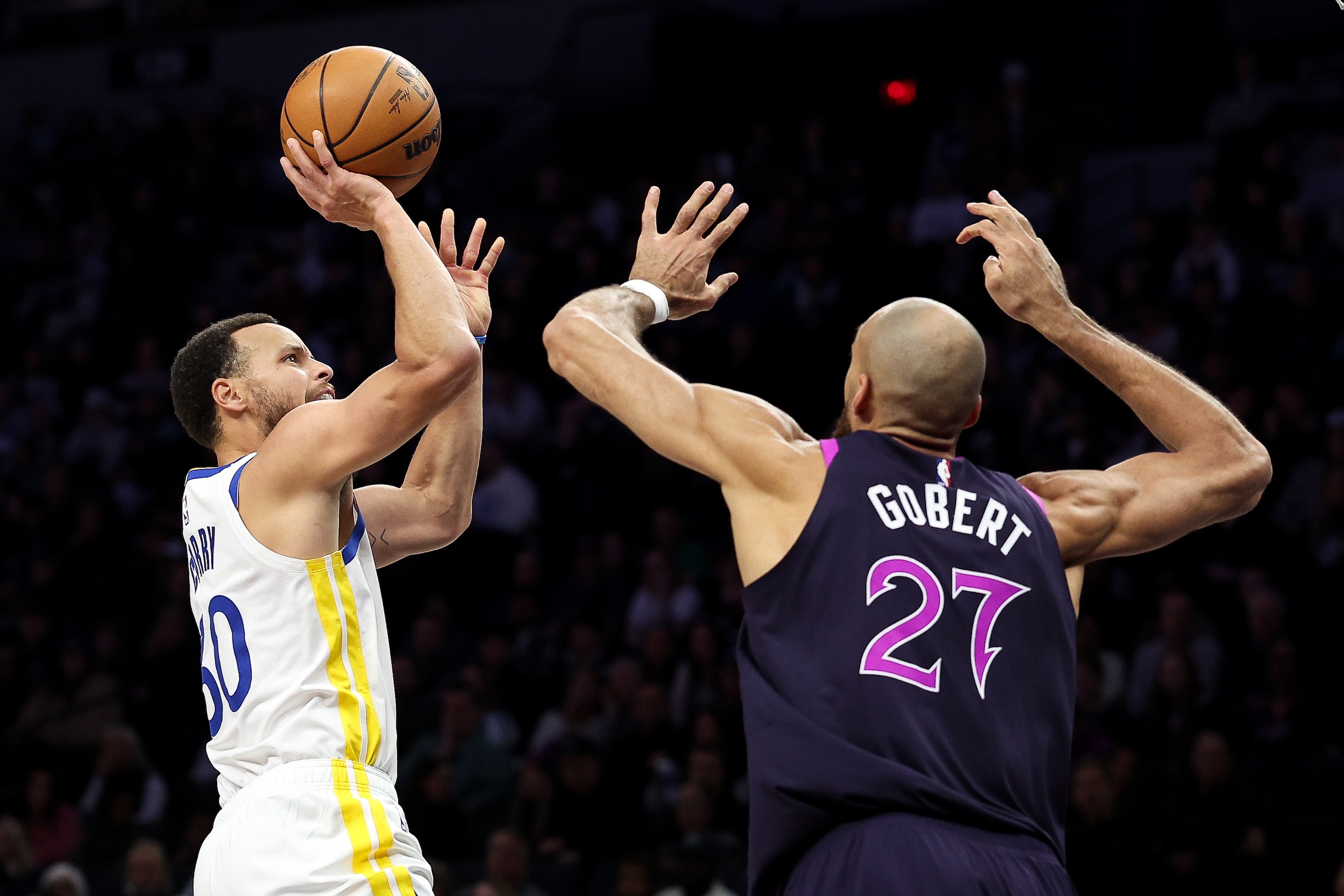 NBA Round up: Clippers, Pistons, Warriors rout opponents in dominating fashion