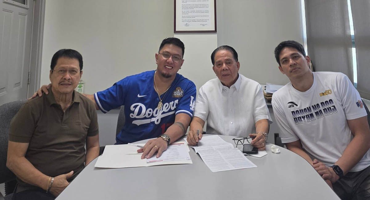 Beau Belga staying put as Rain or Shine brings him back for 15th PBA Season