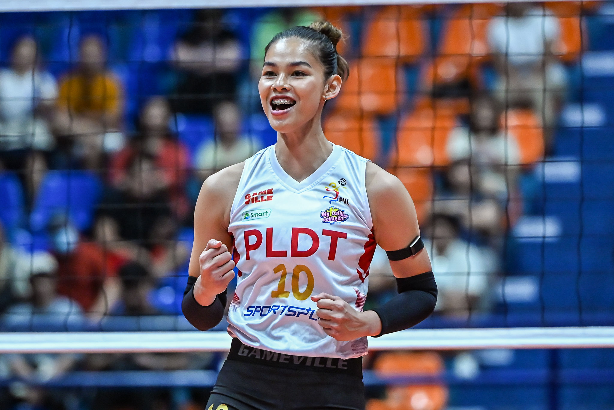 Majoy Baron anchors PLDT’s defense, leads PVL in blocks by wide margin