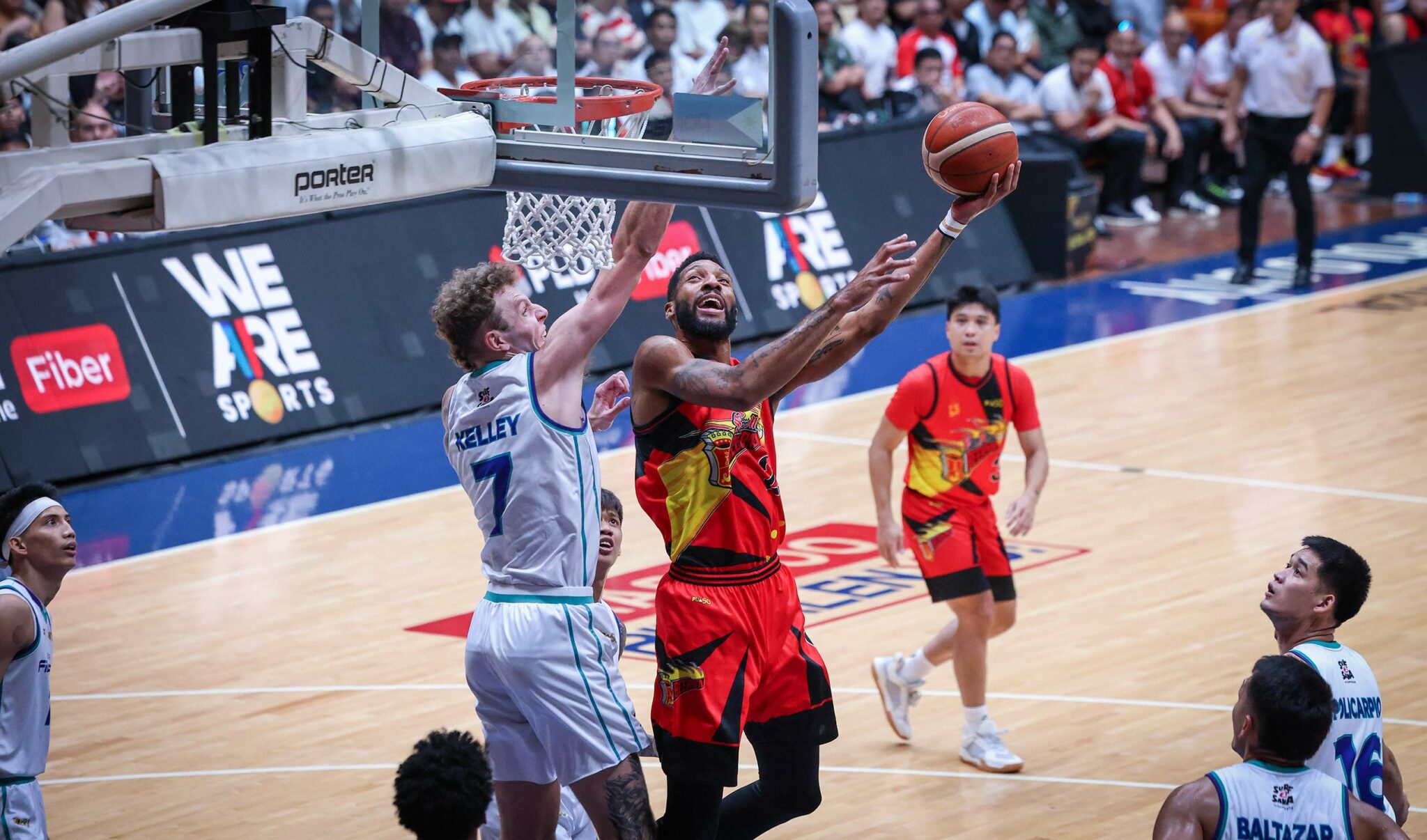 Marcus Lee delivers on promise as San Miguel nabs first win
