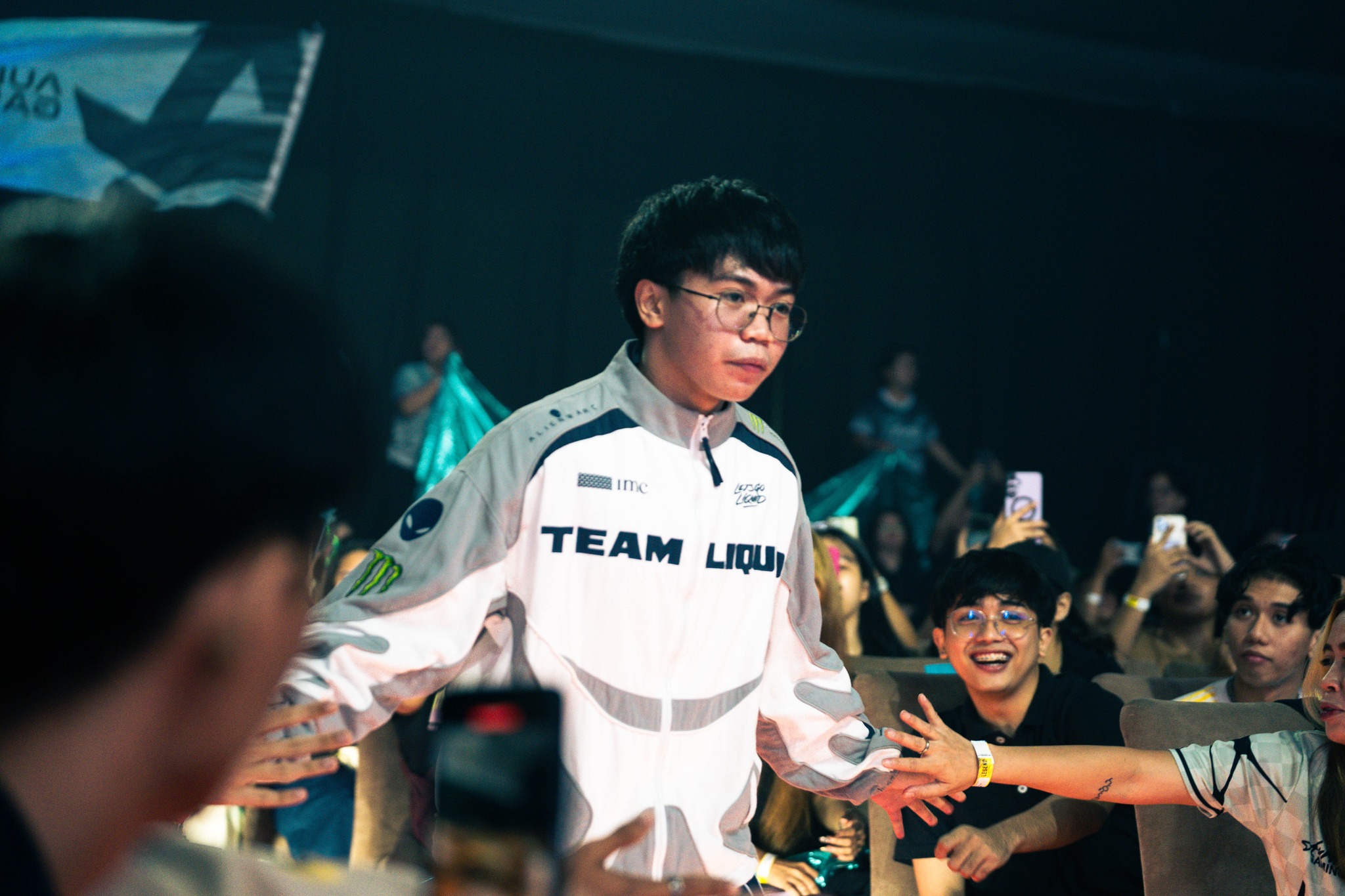 Dave “Teddy” Viaña turns second home into proving ground as Team Liquid PH stays unbeaten in MPL Season 17
