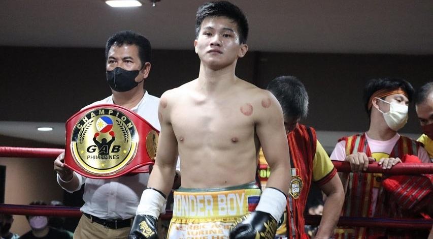 Unbeaten star Carl Jammes Martin returns to the ring against Carlo Demecillo in Taguig