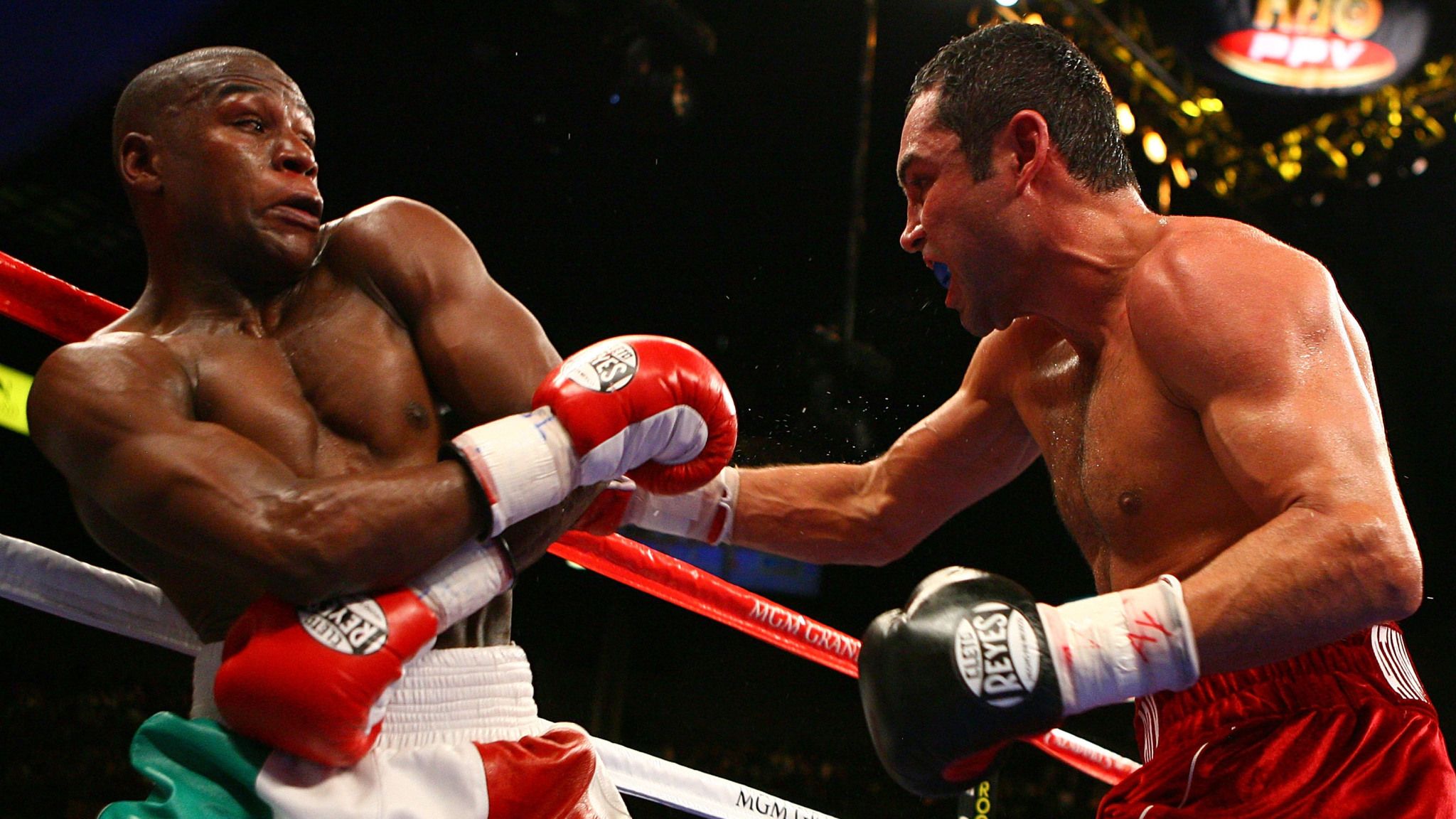 Manny Pacquiao questions Floyd Mayweather’s unbeaten record; says he lost to Oscar De La Hoya 