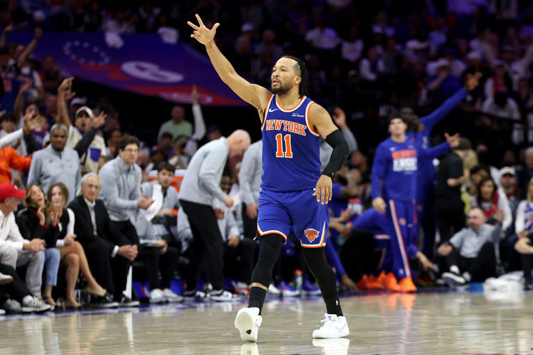 NBA round up: Knicks sweep 76ers as Timberwolves even series with Spurs in Playoff double-header