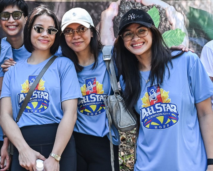 Alyssa Valdez and Bella Belen share the spotlight in dream PVL All-Star team-up