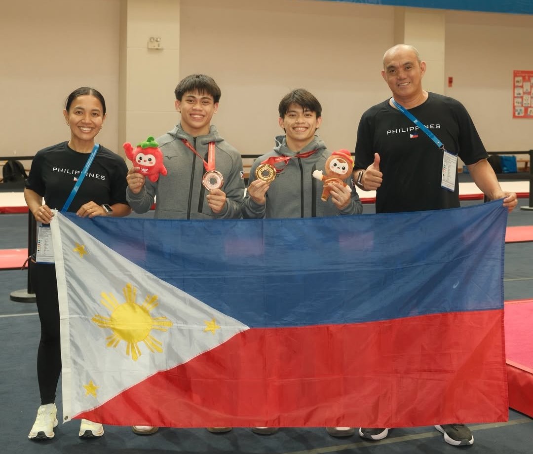 Yulo brothers make history with shared Asian Championships podium finish as Carlos extends floor exercise reign
