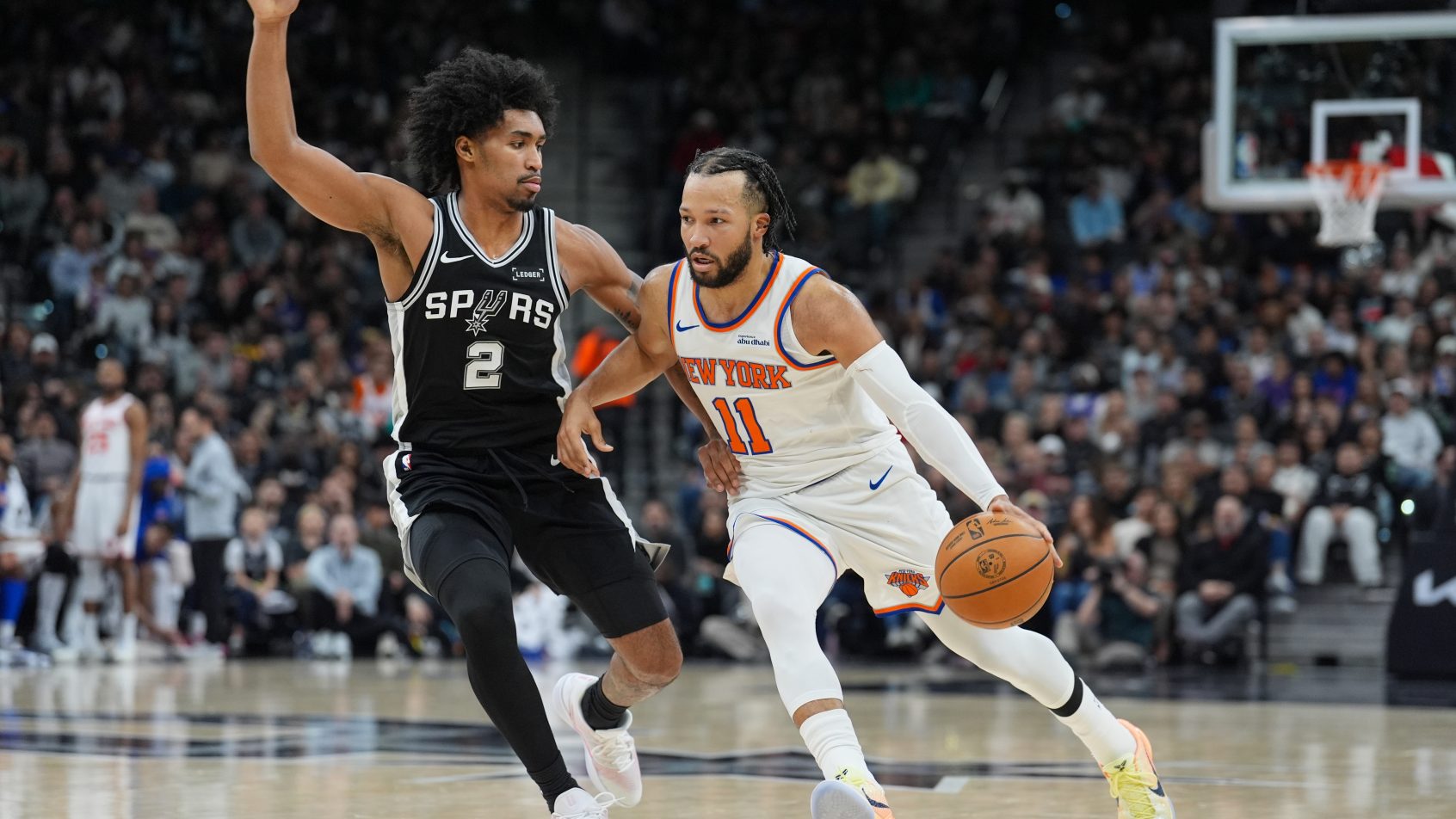 Knicks complete 29-point comeback, stun Spurs in Game 4 of NBA Finals