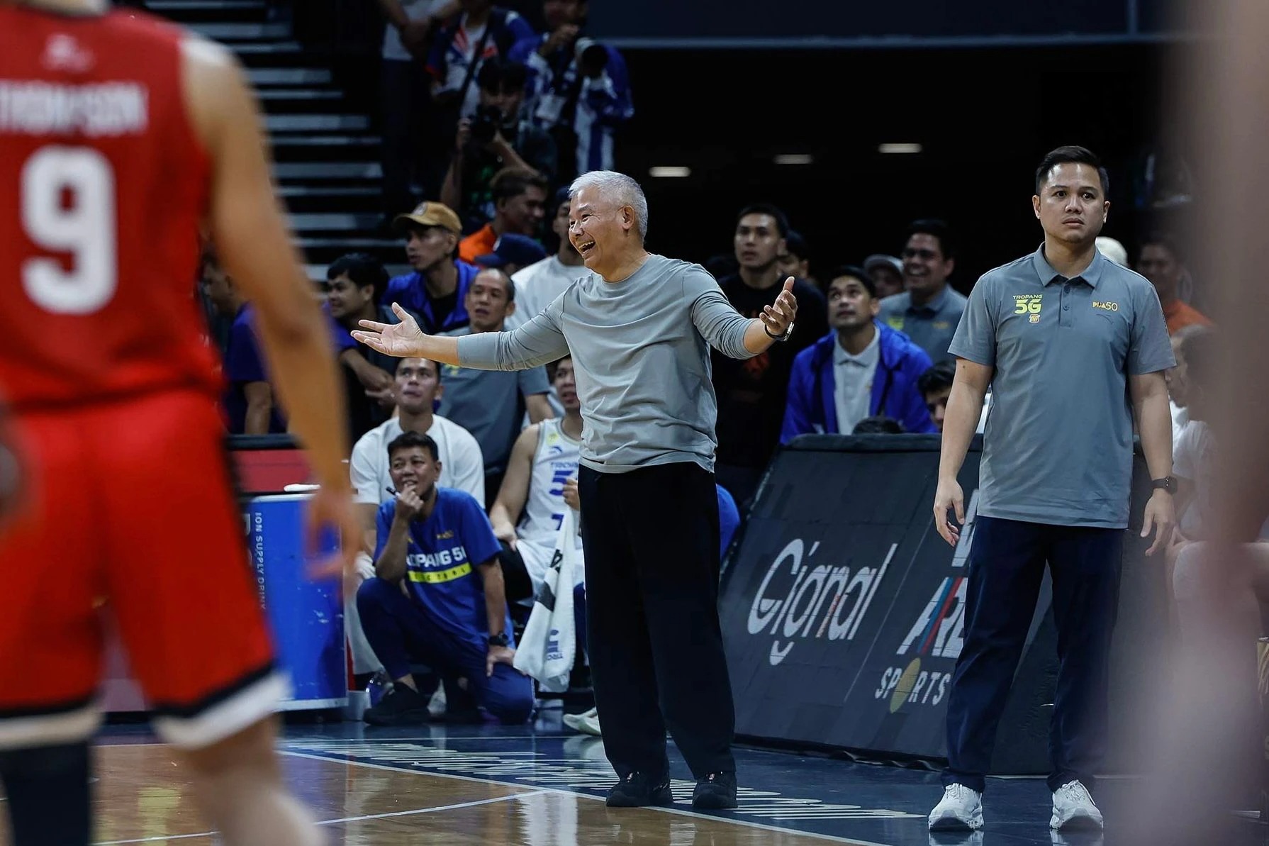 “Excellent officiating”: Chot Reyes delivers sarcastic take on officiating after TNT’s Game 3 loss to Ginebra