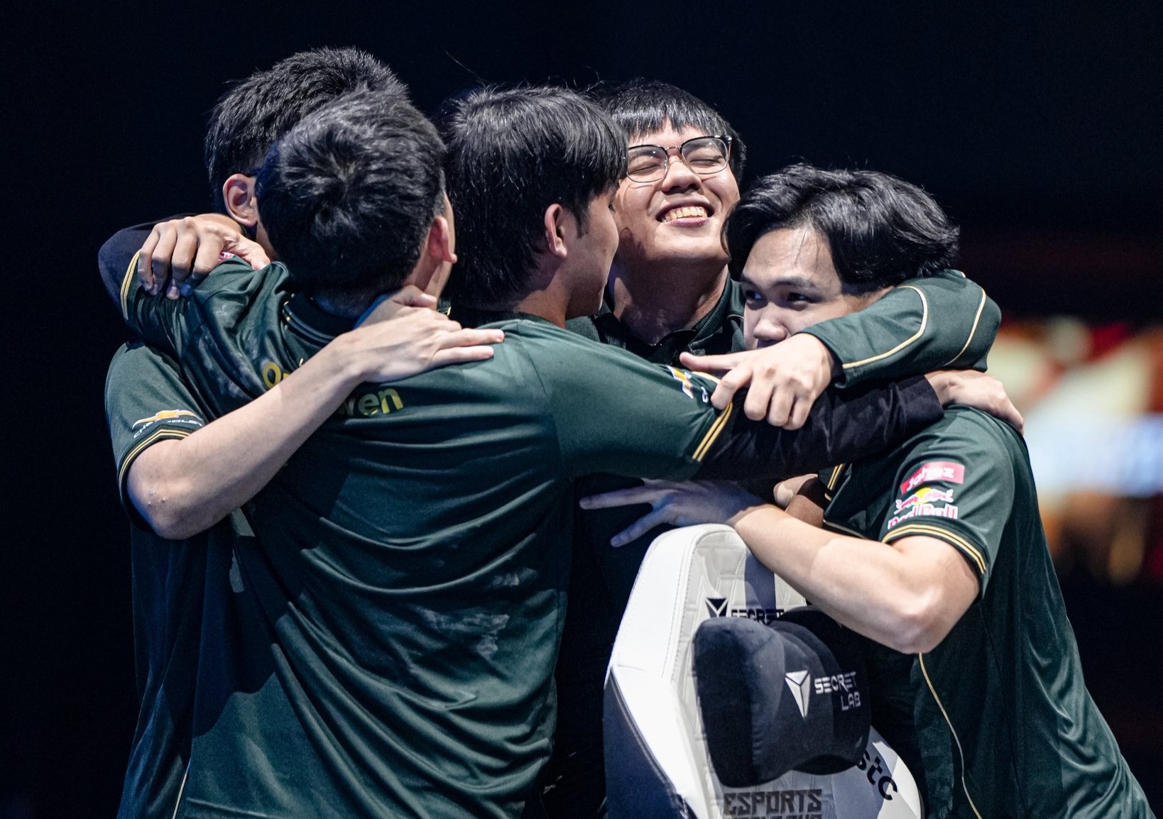 Team Falcons PH completes redemption, eliminates Team Vitality to reach MSC semifinalsÂ