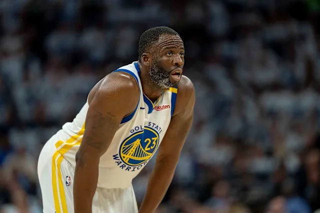 NBA Trade Report: Draymond Green re-signs with Warriors on one-year, $27.7 million deal