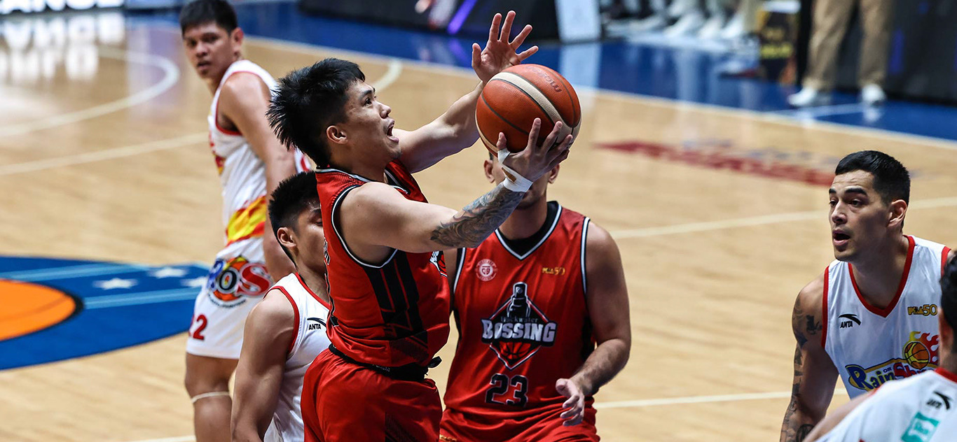 Back with a Bang: Blackwater’s RK Ilagan named PBA Player of the Week in return from injury