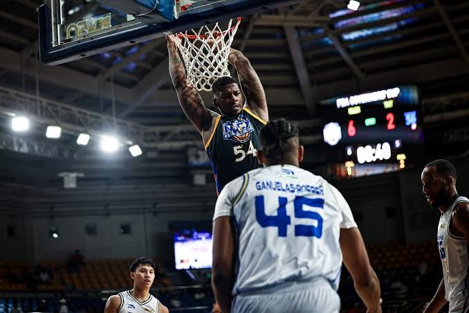 “My teammates make things easier for me”: DeQuan Jones credits local players for extending NLEX’s unbeaten run